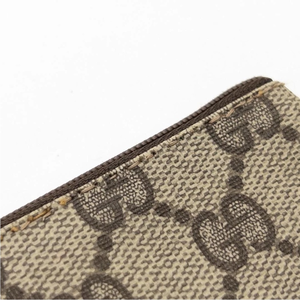 Gucci Brown Monogram Clutch - Picture 7 of 10